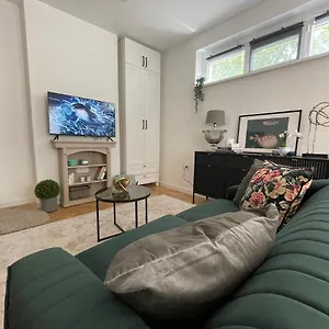 Apartman Number4, Szeged